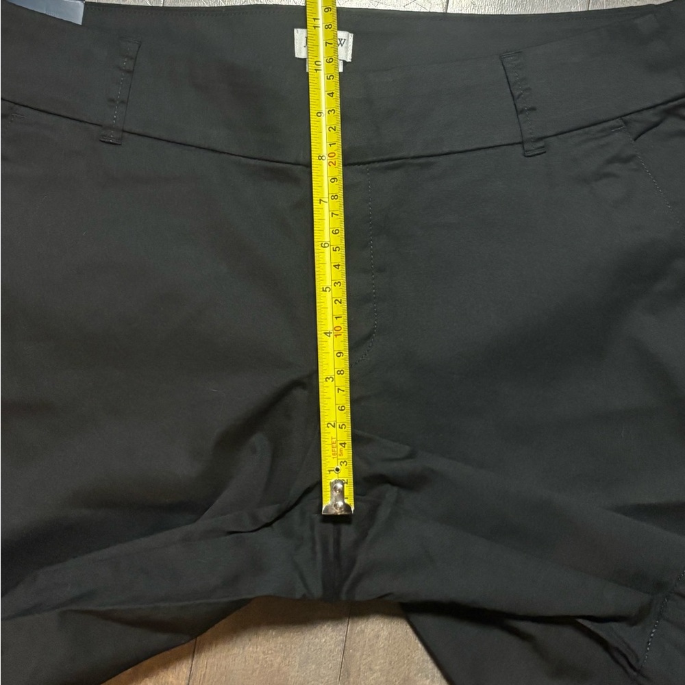SOLD Crew 9” Chino Shorts Black Women’s Size 12 – NWT - Picture 7 of 7